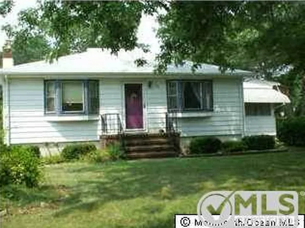 588 Driscol Dr, Brick, NJ 08724