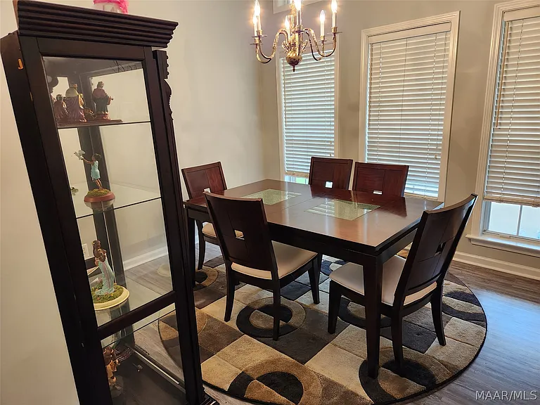 9513 Greythorne Way — Photo 5