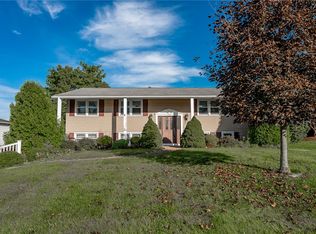 910 Country Ln, Indiana, PA 15701