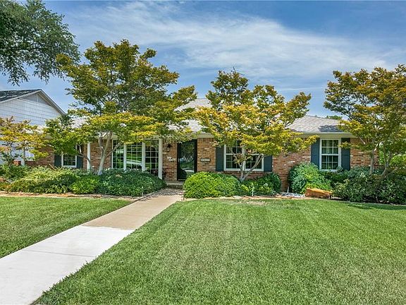 2nd image of 9527 Heatherdale Dr