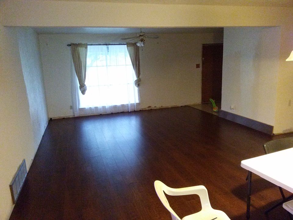 1st image of 8900 Amundson Dr