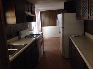 223 11th St #2, Ogden, KS 66517