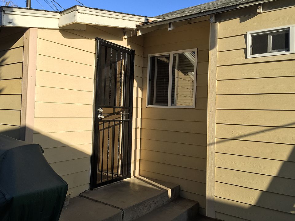 2nd image of 9717 Belmont St