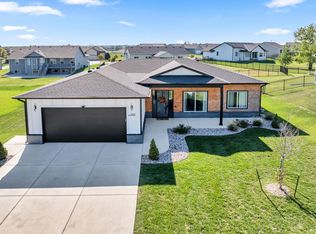 5237 N Cambridge St, Wichita, KS 67226