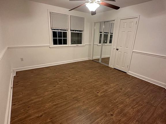 4th image of 4235 Princeton Ave