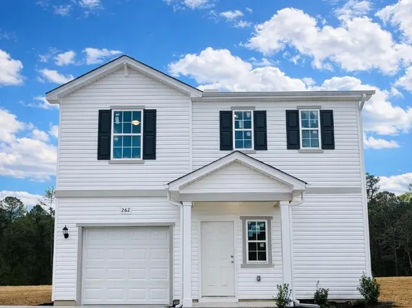 262 Greenbay St, Lillington, NC 27546