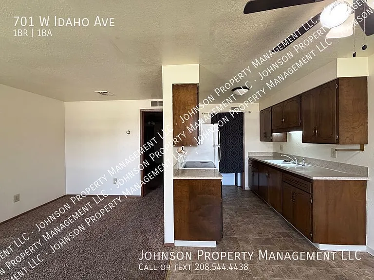 701 W Idaho Ave — Photo 4