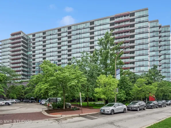 800 Elgin Rd APT 1019, Evanston, IL 60201