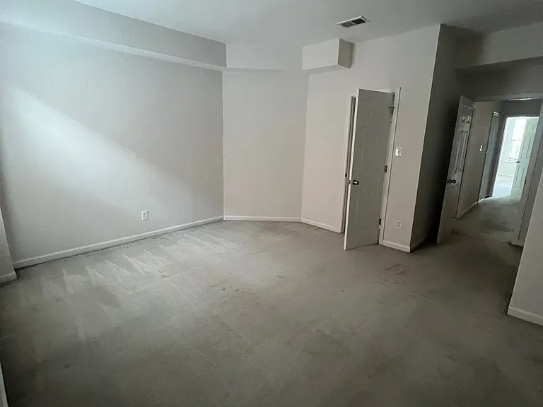 1307 Euclid St NW #A — Photo 12