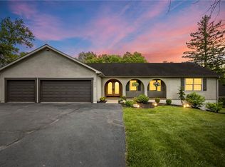 449 Bateman Rd, Oakdale, PA 15071