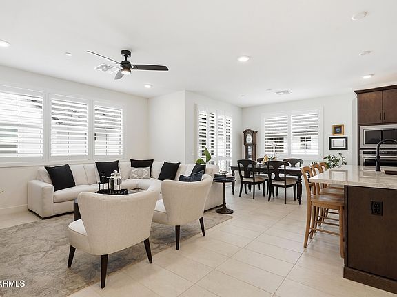 4th image of 11300 N CASA DEGA Drive #1013