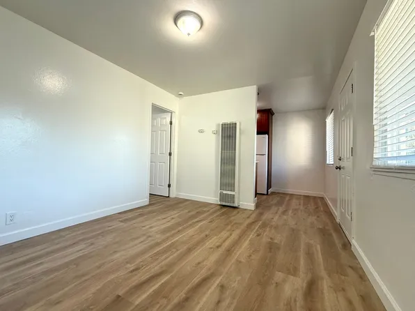 Pierce 513, 513 Pierce Rd APT 5, Menlo Park, CA 94025