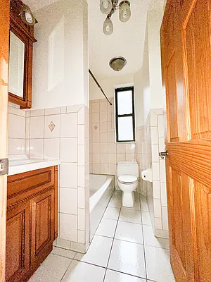 Rented by Highline Residential | media 7