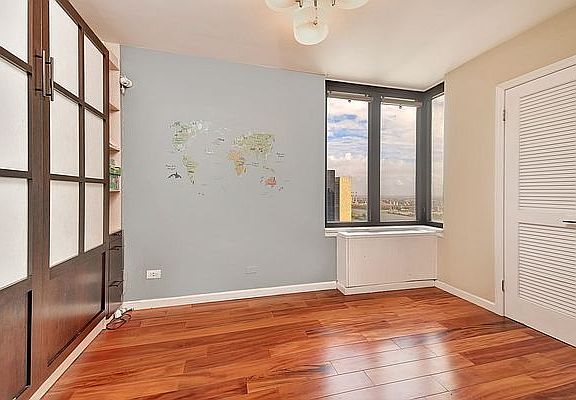 5th image of 330 E 38th St APT 49L