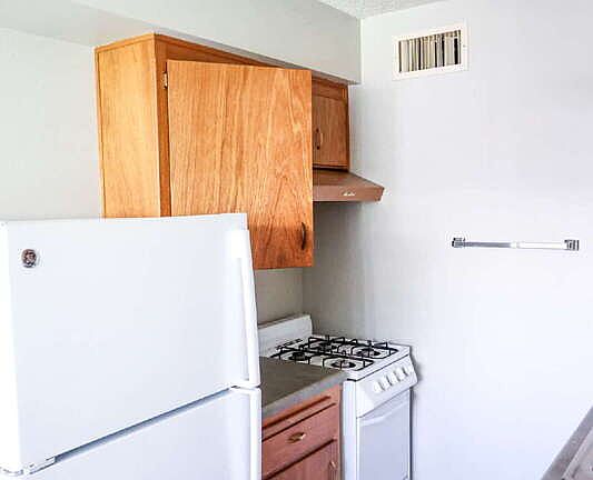 5th image of 3407 N Paiute Way #5