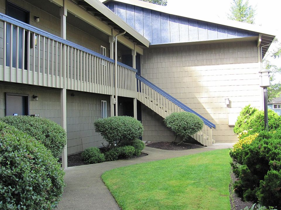1st image of 4102 108th St SW APT 5
