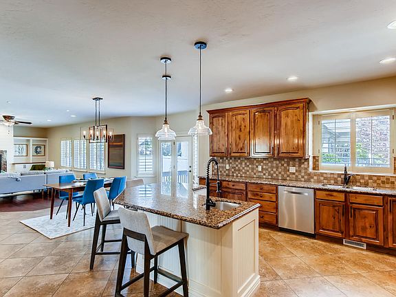 4th image of 1282 W Alta Creek Cir