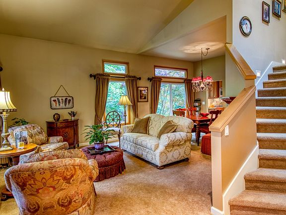 5th image of 5681 NW Iskra Blvd