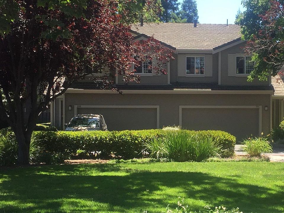 1st image of 118 Chalet Woods Cir