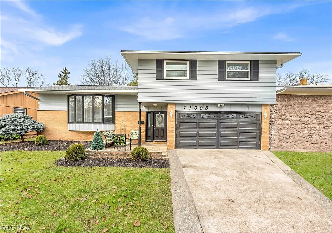11008 Lafayette Dr photo 1