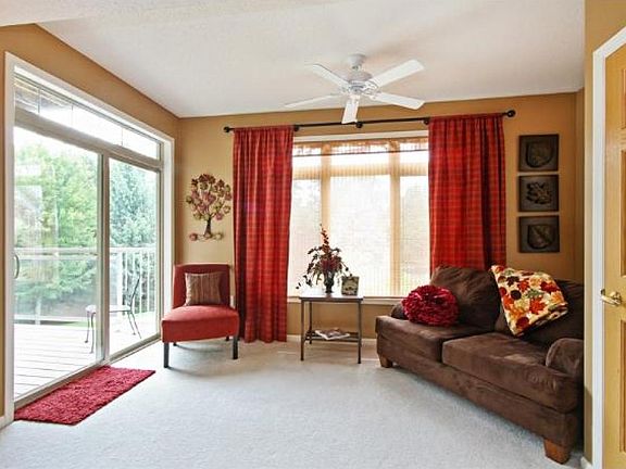 4th image of 5200 Pathways Ave Unit 205