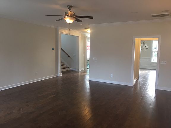 5th image of 104 Stafford Green Way