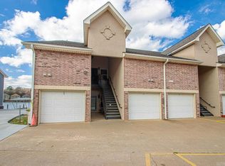 532 Grand Point Dr, Hot Springs, AR 71901