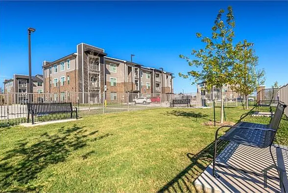 11417 Churchill Park Way — Photo 1