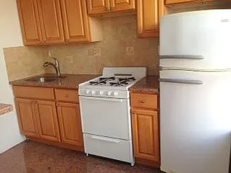 Rented by Urban Realty NYC