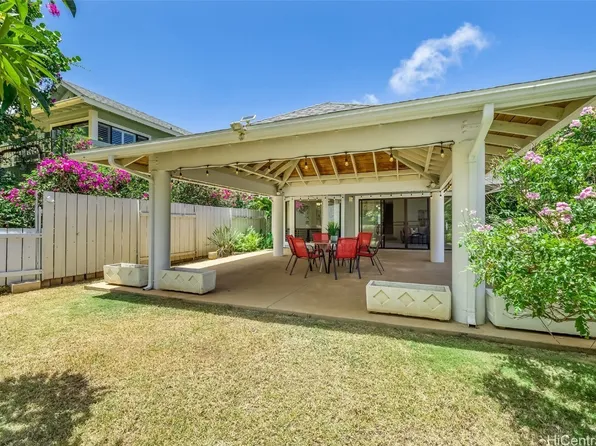 378 Kealahou St, Honolulu, HI 96825
