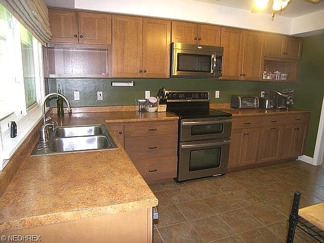1st image of 2094 Newcome St