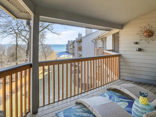 2010 Quay Village Ct APT 201, Annapolis, MD 21403
