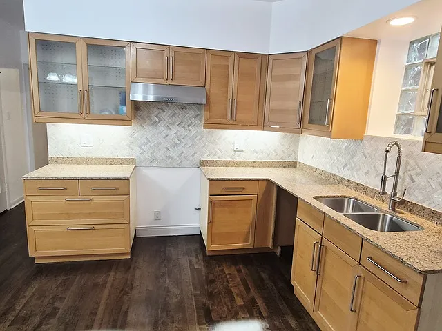 7826 S Bennett Ave #1 — Photo 21
