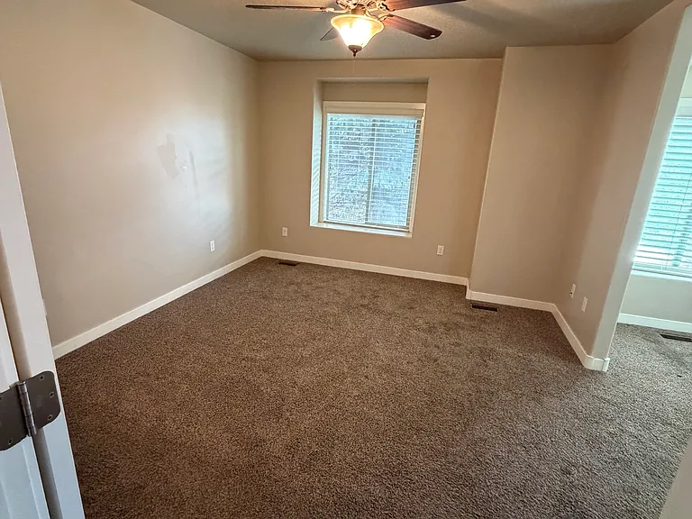 3886 E South Pass Cv — Photo 7