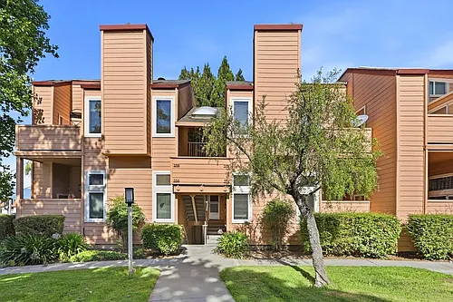 5392 Borneo Cir Photo 1