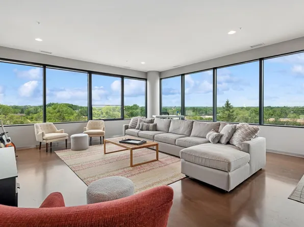 5601 Smetana Dr Unit 517, Minnetonka, MN 55343
