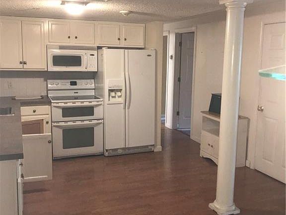 5th image of 31 Devereux St APT 312