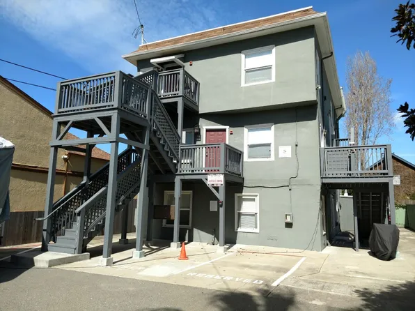 Derby St, Berkeley, CA 94703