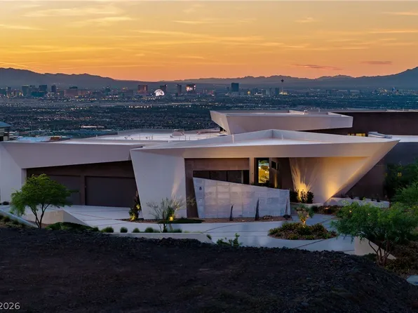 8 Chisel Crest Ct, Henderson, NV 89012