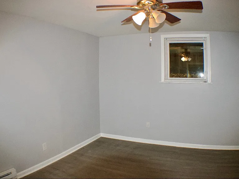 218 N Broadway St #2 — Photo 10