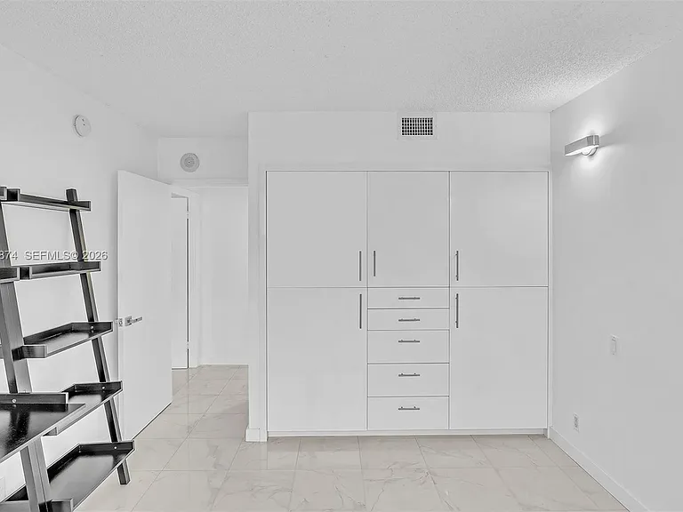 2500 Parkview Dr #1219 — Photo 21