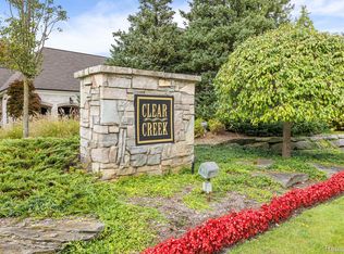 841 Quarry, Rochester Hills, MI 48306