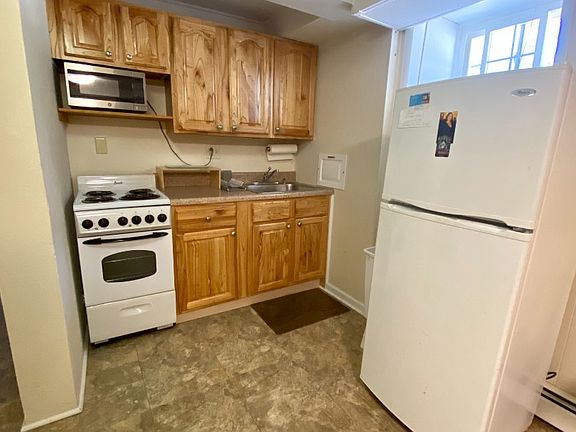 5th image of 38 Palisade St #B1