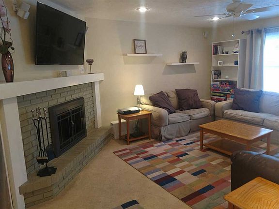 4th image of 2853 Woodhill Dr