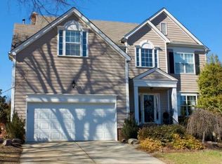 9000 Arbor Glen Ln, Charlotte, NC 28210
