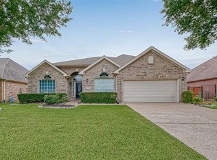 3322 E Cedar Hollow Dr, Pearland, TX 77584