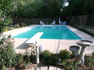 1308 N Brummitt Rd, Chesterton, IN 46304