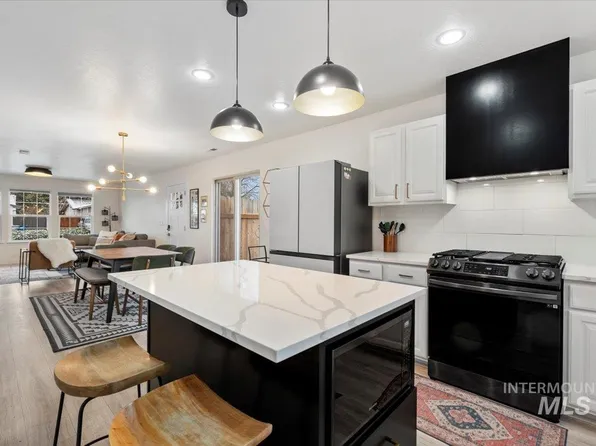 2624 S Virginia Ave, Boise, ID 83705