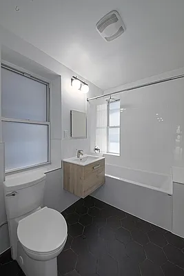 Rented by Vertical Real Estate LLC | media 5