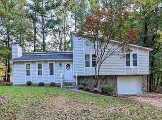 6533 Mitchell Ln SW, Mableton, GA 30126